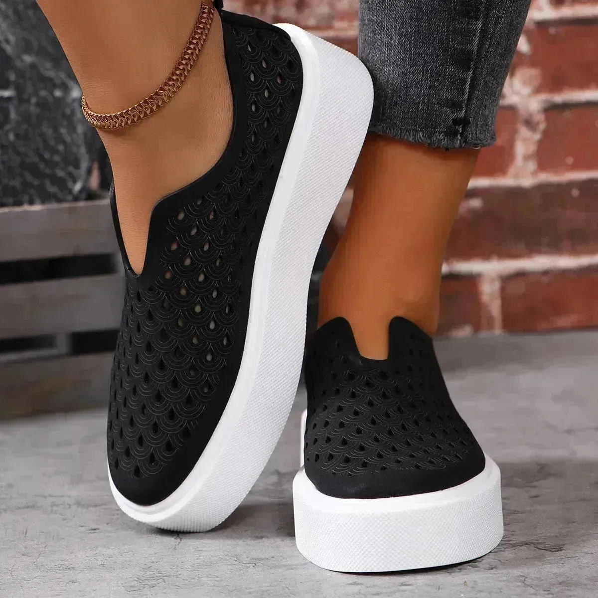 Fashion Hollow Flats Shoes Casual Versatile Thick Sole Slip-on Shallow Sneakers Shoes For Women