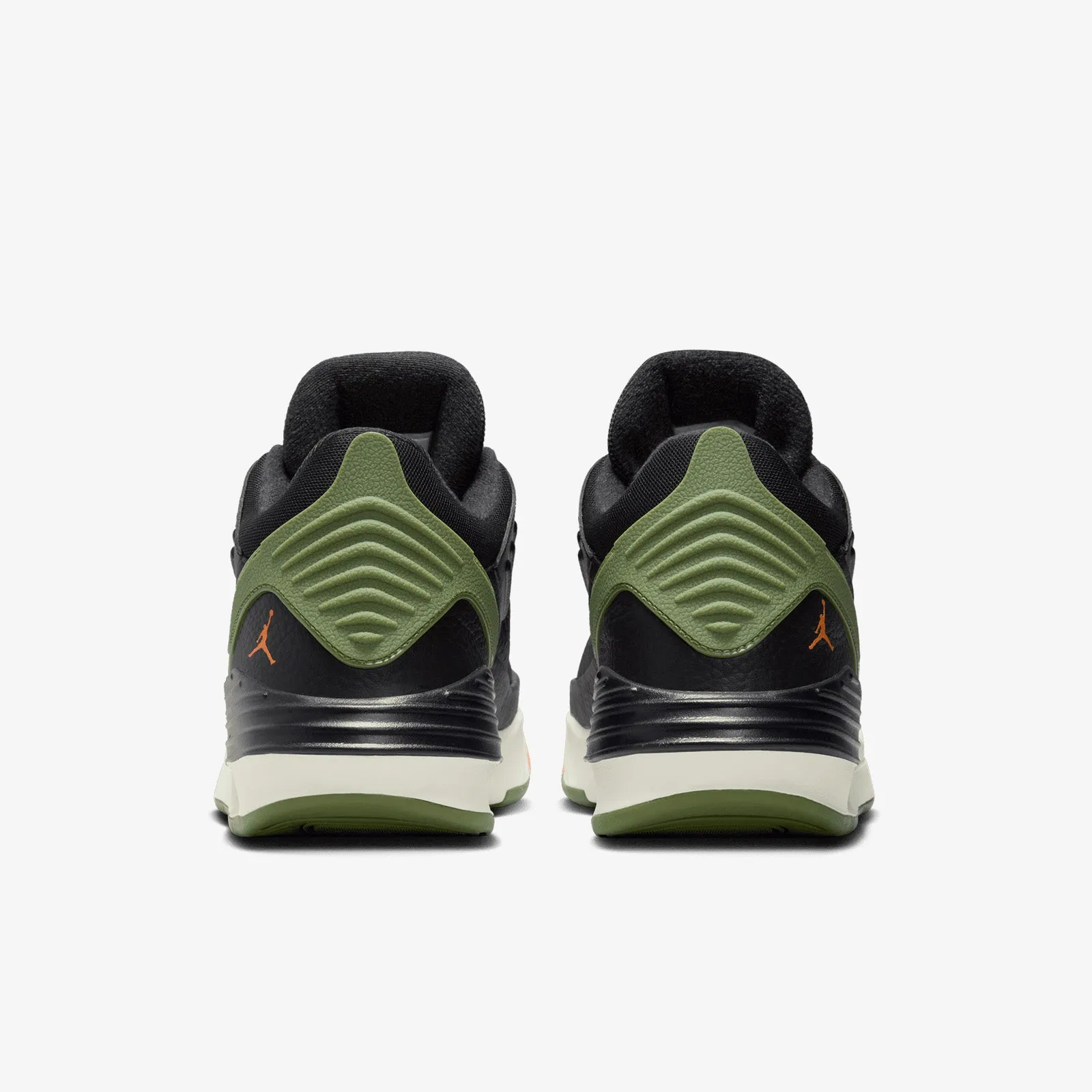 Jordan Max Aura 5 - Black/Sky Olive/Bright Mandarin