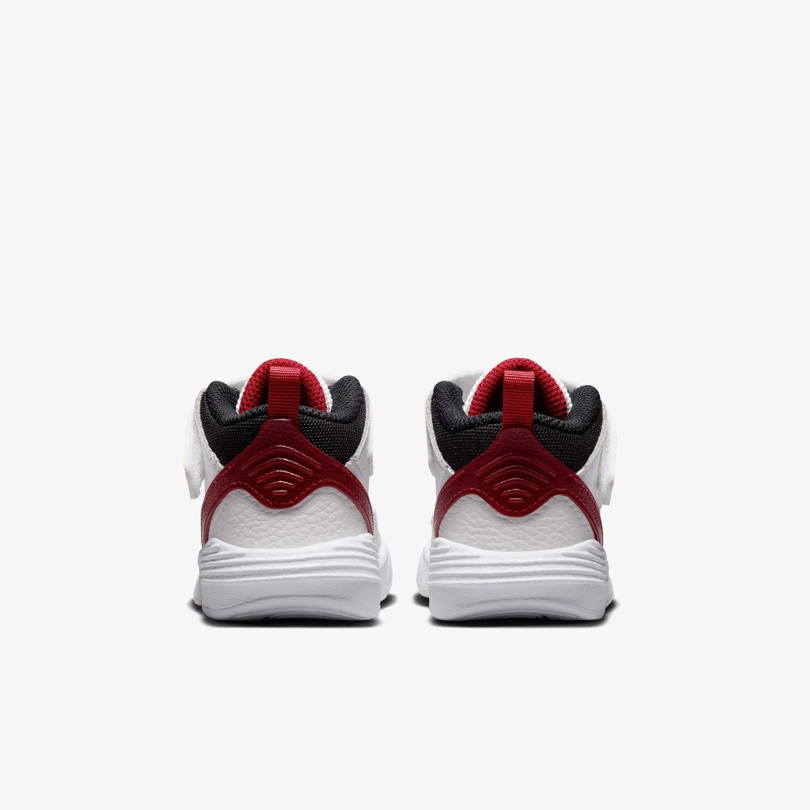 Jordan Max Aura 5 (TD) - 'Cardinal'