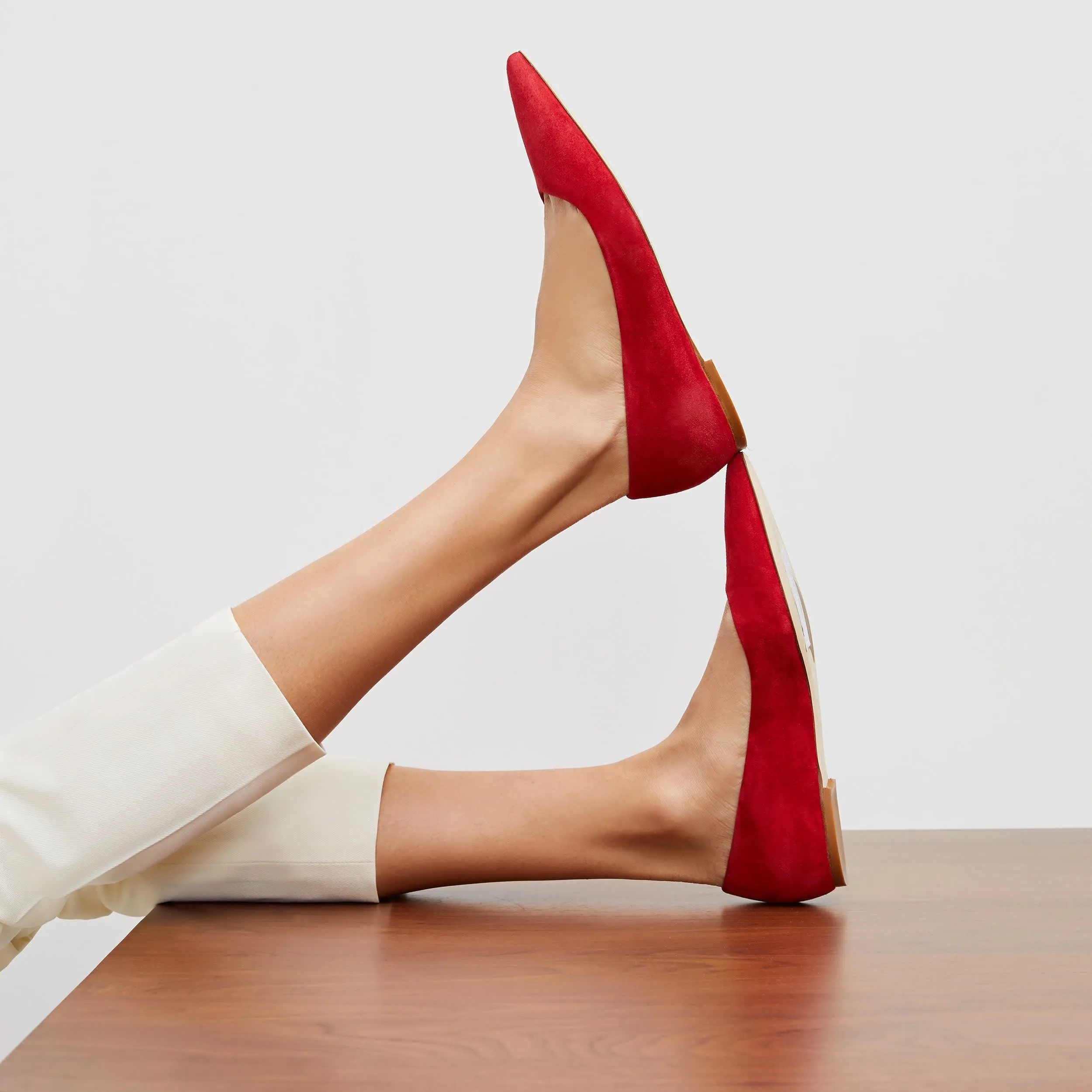 Rowan Flat - Suede :: Cherry