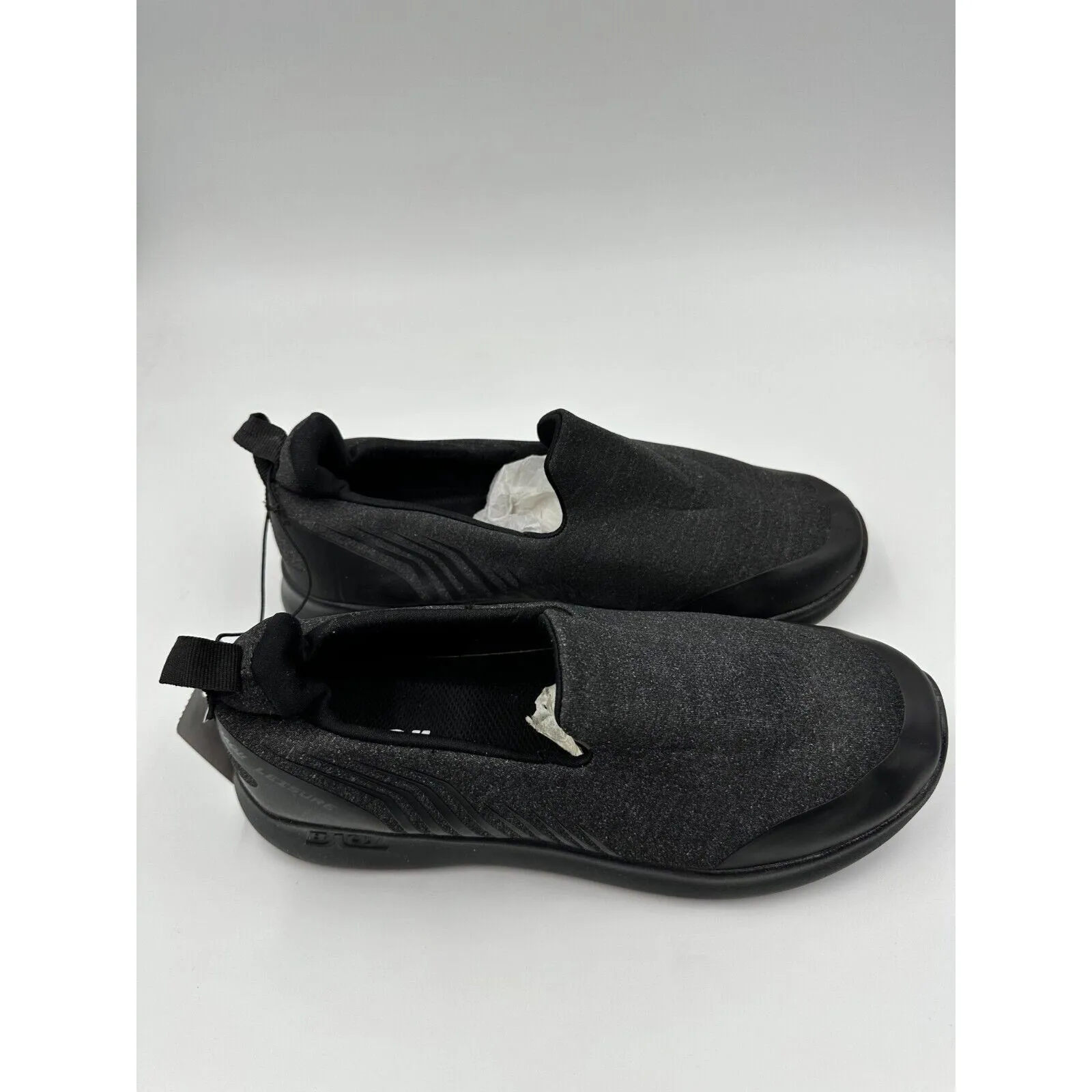 Women's Size 8, Black Slip-on Loafers in a Sneaker Style